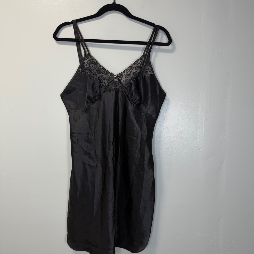 Cinema Etoile Black Satin Heart Lace Trim Chemise Nightgown Med 12026‎ Coquette